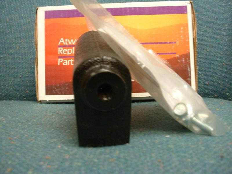 Sell ATWOOD MASTER CYLINDER KIT 85736 BIN62 in Pewaukee, Wisconsin, US