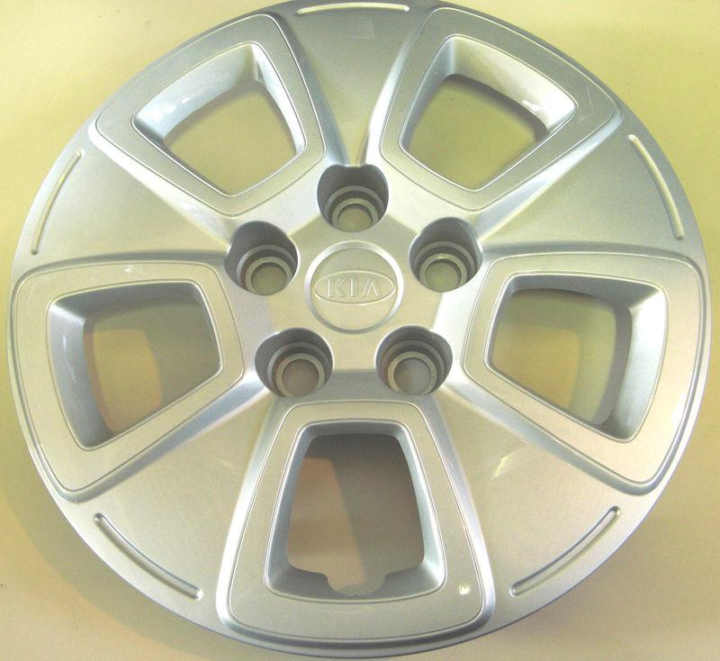 Sell FACTORY OEM KIA SOUL HUBCAP WHEEL COVER ORIGINA HUB CAP RIM