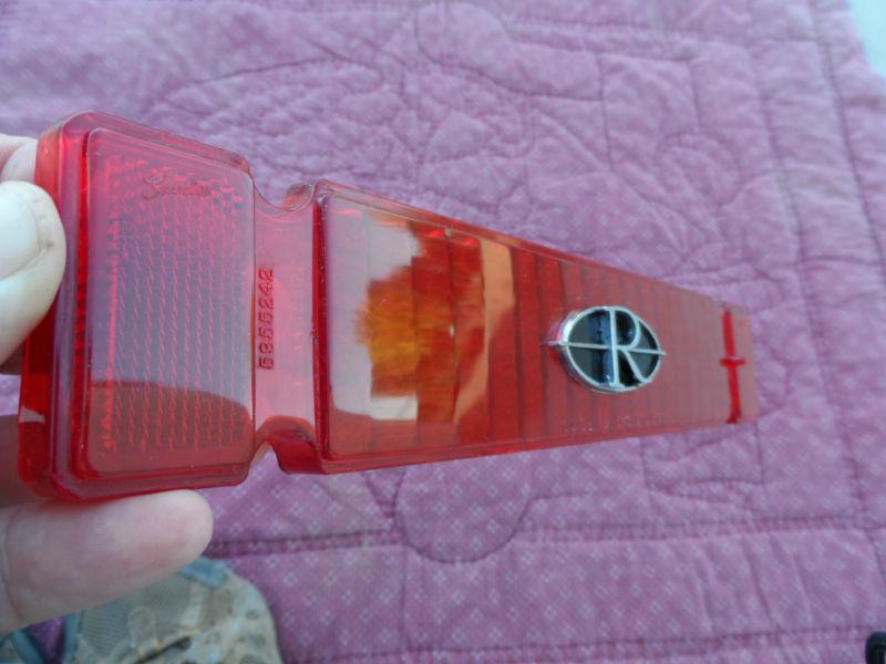 1964 BUICK RIVIERA TAILIGHT LENS NICE ORIGINAL, US $99.99, image 2