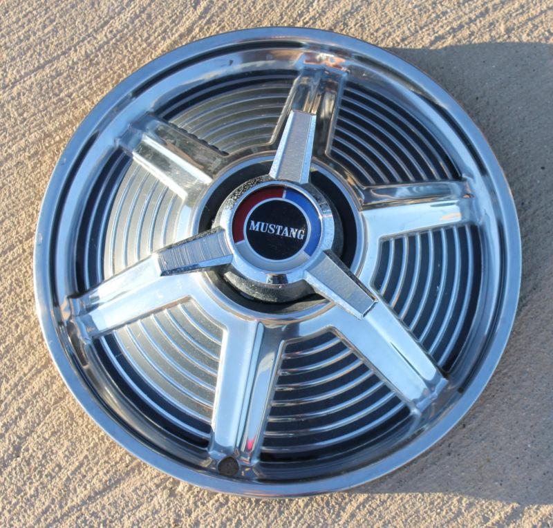 1965 Mustang spinner hub caps - 14