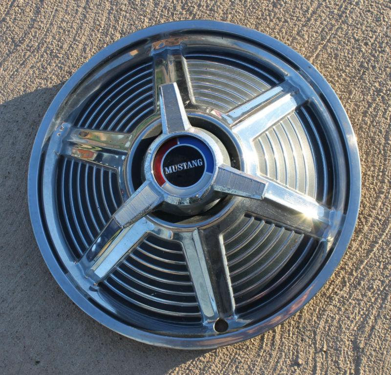 1965 Mustang spinner hub caps - 14