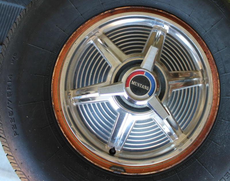 1965 Mustang spinner hub caps - 14