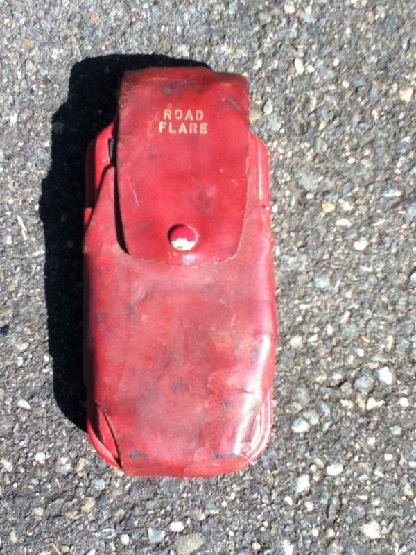 VINTAGE 1950'S-60'S ROAD FLARE MICRO FLEX MODEL 18 with COWHIDE CASE , US $29.00, image 3