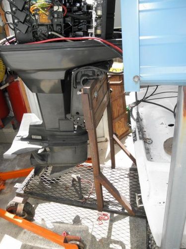 Outboard motor stand