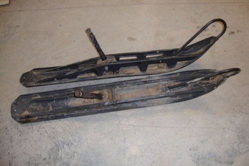 1995 polaris indy sport touring snowmobile right front skis ski left right