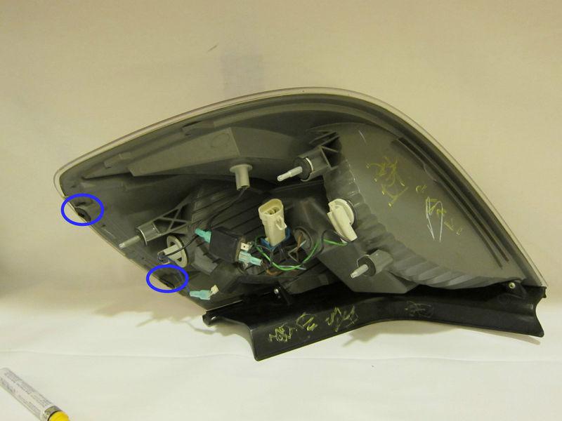 Purchase 20072010 SATURN AURA USED OEM TAIL LIGHT ON THE LEFT (DRIVER