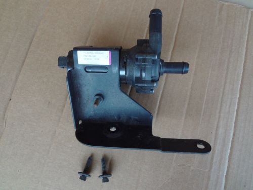 2003 - 2004 mustang svt cobra 4.6 intercooler bosch pump sku# z74