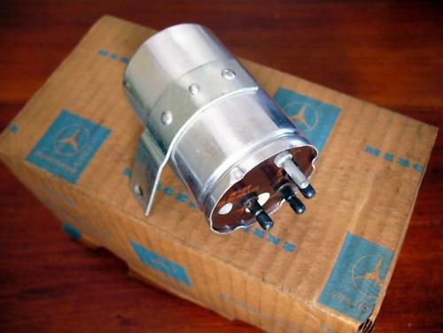 Mercedes blinker turn signal flasher relay new nos oem