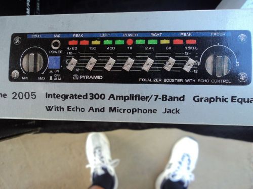 Big power 300 old school 7 band equalizer with lights  echo and input jacks nib