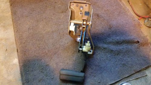 06 pontiac g6 electronic brake pedal