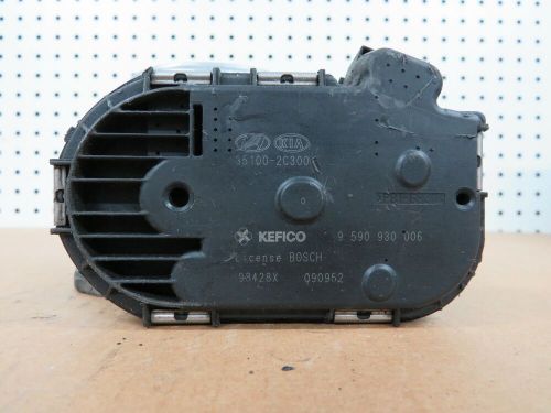2010 Hyundai Genesis Engine Throttle Body Control Unit 351002c300 OEM, US $48.15, image 2