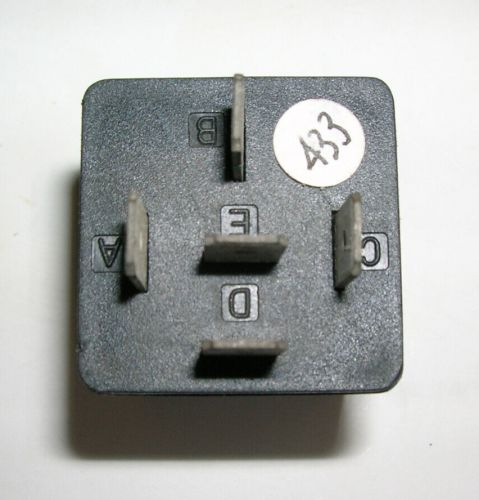 Volvo 5 Pin Relay Commercial Truck 3180068 9942 Made in Canada NOS, US $12.95, image 2