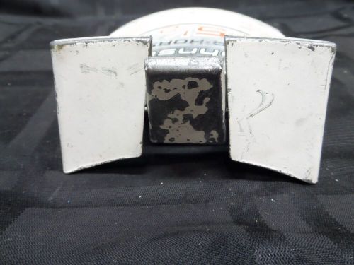 1959 JOHNSON CD-16 5.5HP COWLING SHROUD COVER TILT BRACKET 377695 OUTBOARD MOTOR, US $38.99, image 2