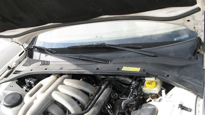 03 04 jaguar s type windshield cowl panel