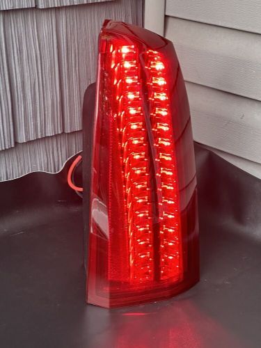 2005 2006 2007 Cadillac STS Right Passenger LED Tail Light Assembly 16532682 OEM, US $119.00, image 2