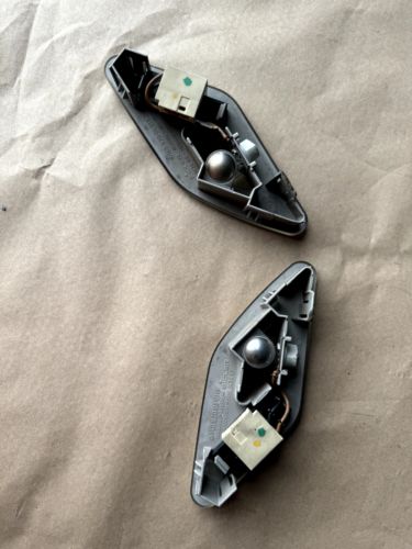 Genuine Mercedes Benz W140 Rear Interior Light L+R 1408200401 - 1408200301-, US $, image 12