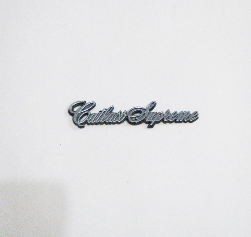 81-88 Cutlass Supreme Emblem, US $15.00, image 2