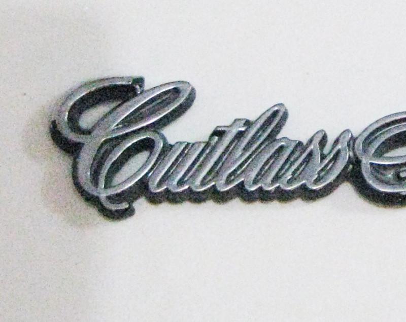 81-88 Cutlass Supreme Emblem, US $15.00, image 5