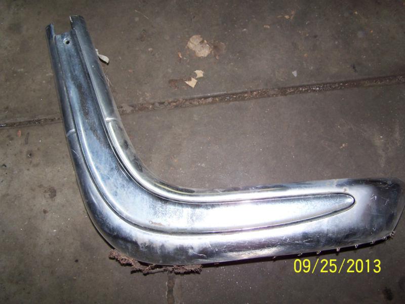 1957 chrysler imperial front seat right molding