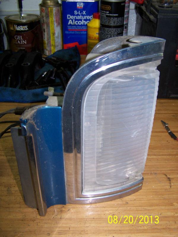 1969 CADILLAC ELDORADO LEFT PARK/TURN LAMP, US $25.00, image 2