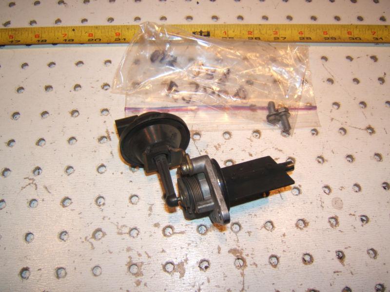 Purchase 2azfe FUEL GAS RAIL LINE INJECTER INJECTOR PRESSURE REGULATOR SET in Sterling, Virginia