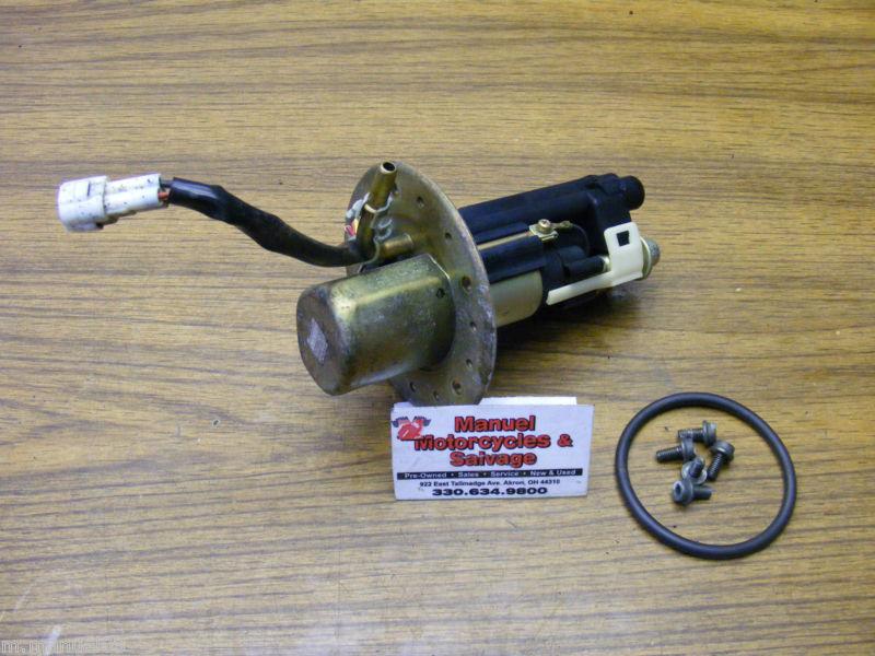 Purchase 04 2004 SUZUKI GSXR750 GSXR 750 FUEL PUMP in Akron, Ohio, US