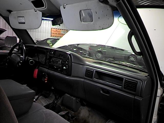 1997 dodge 2500 pickup speedomter and radio trim dash bezel 2615650