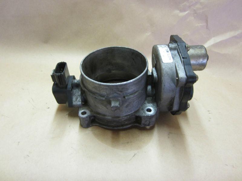 Used throttle body 3l3e-ad ford lincoln 2004-2010