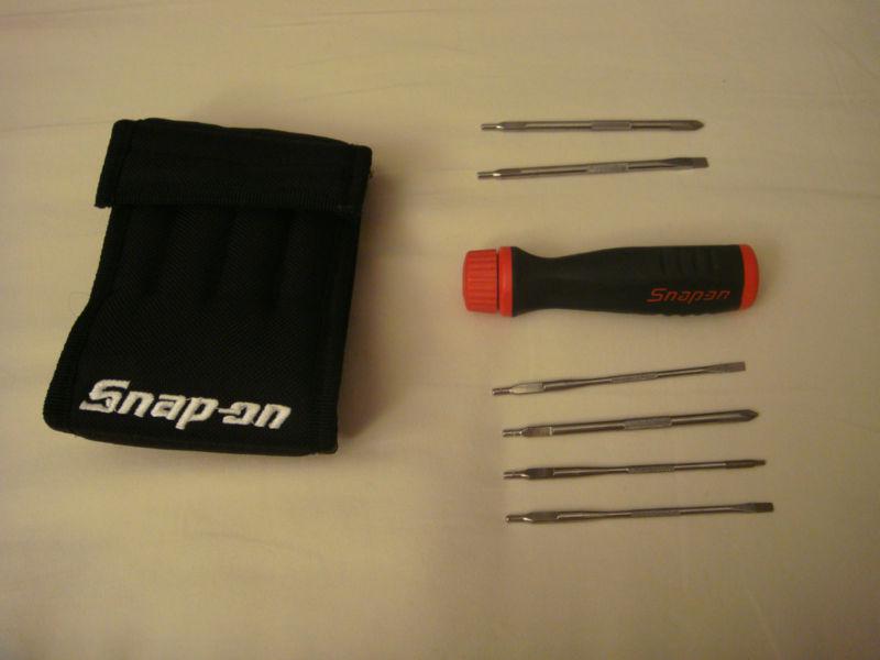 Snap on tools mini ratcheting screwdriver w/ pouch red
