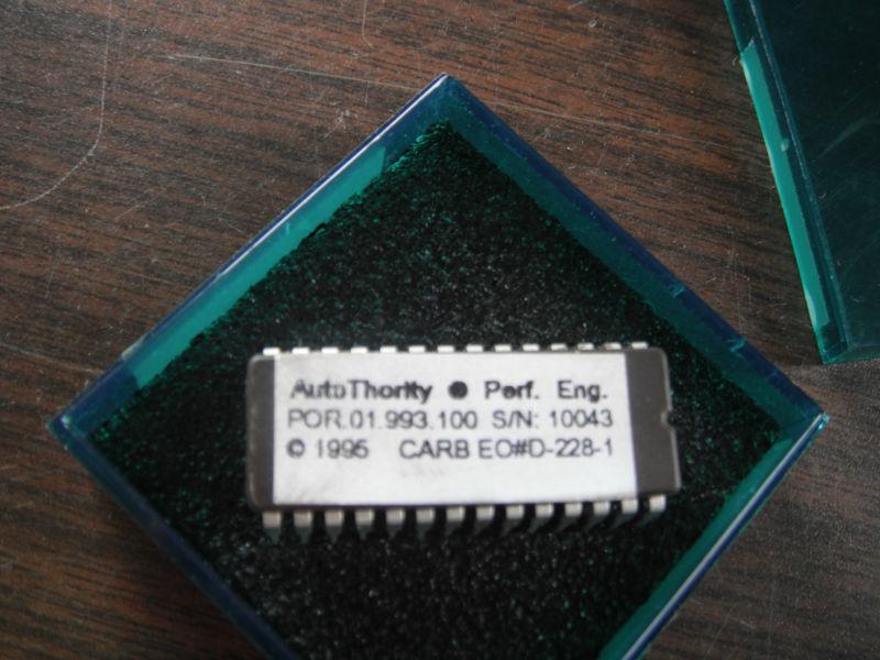 Porsche 993 performance chip. autothority por 01 993 100.  new