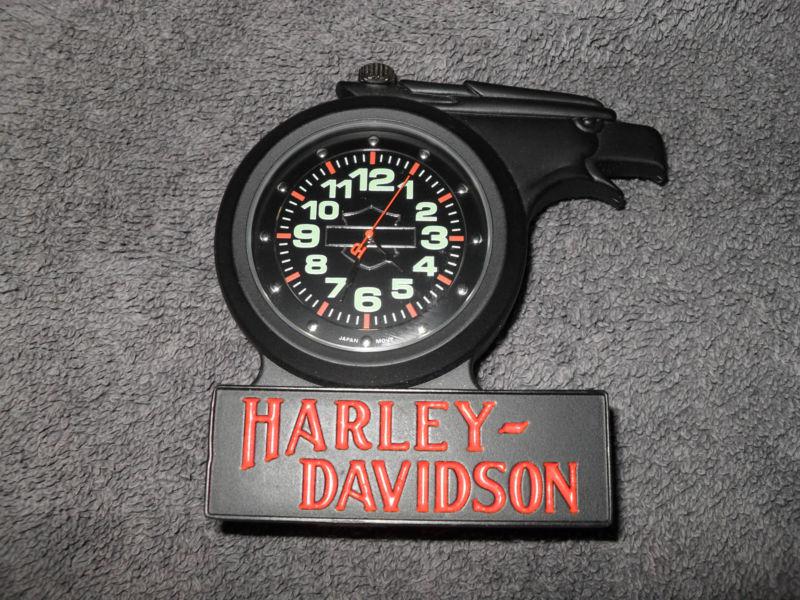 Buy HARLEY DAVIDSON SMALL MANTEL/DESK EAGLE CLOCK USED in Green Cove