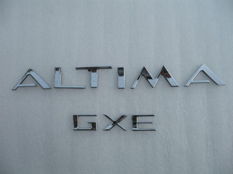 1996 nissan altima gxe rear trunk chrome emblem logo 96