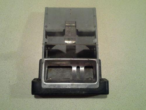 Pr porsche 914  70-76 ? lighter ashtray 