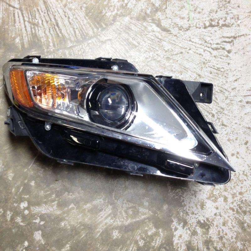 Buy Lincoln Mkx Rt Headlight Hid Xenon Without Bulb And Ballast 2011
