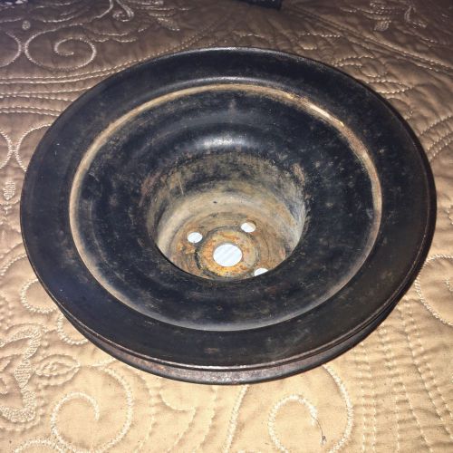 Ford water pump pulley