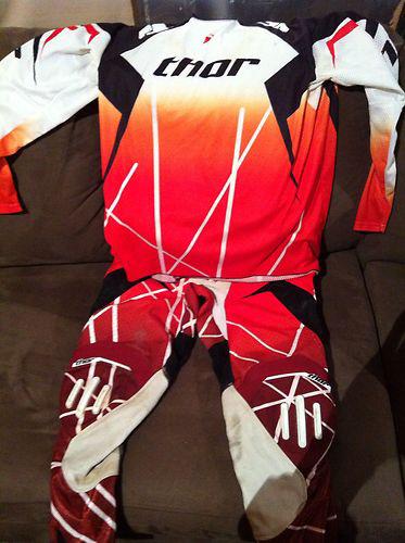 Thor flux combo used medium/34 pant