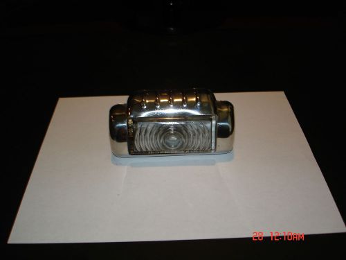 (excellent original) 1942-47 ford parking lamp assembly !!!