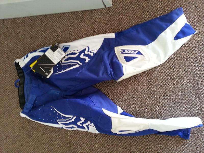 New fox youth 180 dirtbike riding pants size 22 blue and white