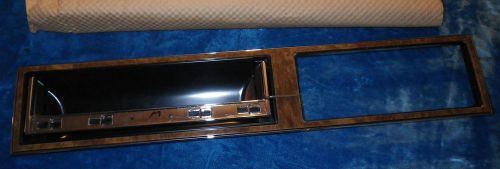 Nos 1985-1993 cadillac lh door pull plate handle gm #20509999 deville fleetwood