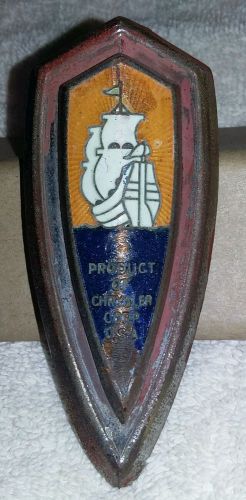 ~vintage~ 1941 plymouth radiator/hood porcelain emblem/badge~