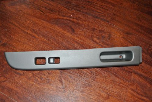03 2003 nissan xterra se-v6 se door trim panel pocket front right pull handle