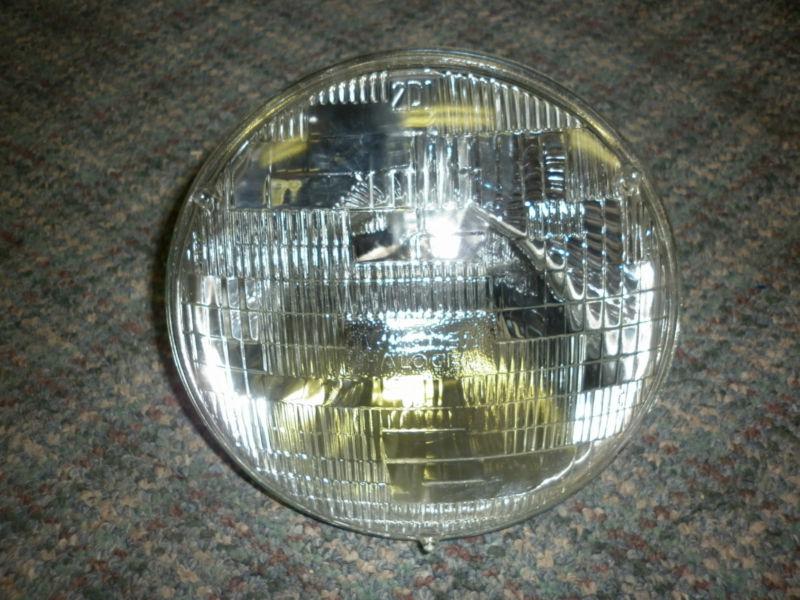 Harley davidson headlight street glide softail dyna touring wagner oem 