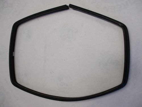 F663756-1 lower cowl rubber seal force tracker 120 hp 8197172