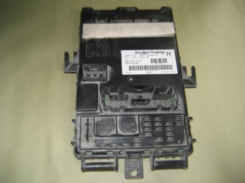 2008 2009 08 09 ford mustang fuse box only oem