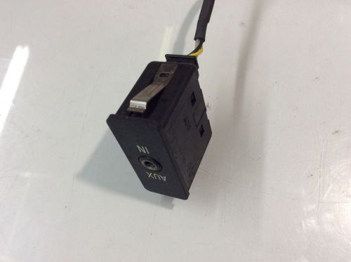 06 07 08 09 10 11 bmw e90 e91 335i audio aux in port slot adapter oem j