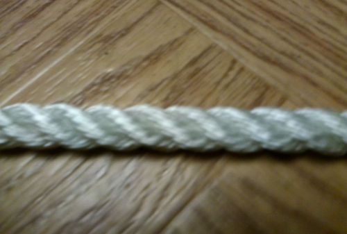 100 feet of heavy duty  1/2 inch nylon rope /anchor line/climbing rope