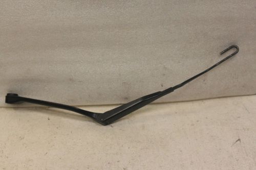 98-00 volvo s70 v70 98-04 volvo c70 wiper arm right passenger side 9169314
