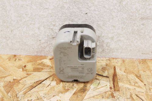 L08171 2001-2004 volvo v70 alarm siren module oem