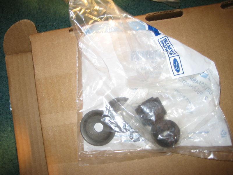 Nos new ford truck  f model 4x4 bronco 78/79 4x4  stabilizer bar end repair kit