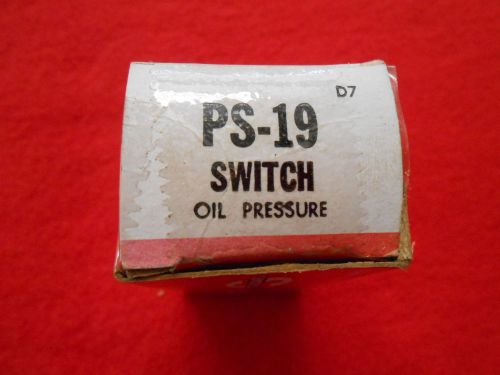 Vintage oil pressure switch standard ps-19 1966-72 gmc truck 1963-80 ford&#039;s